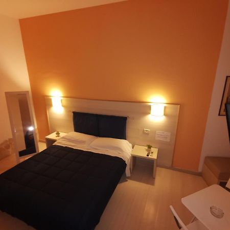 Hotel Borgo Marinaro à Aci Castello Extérieur photo