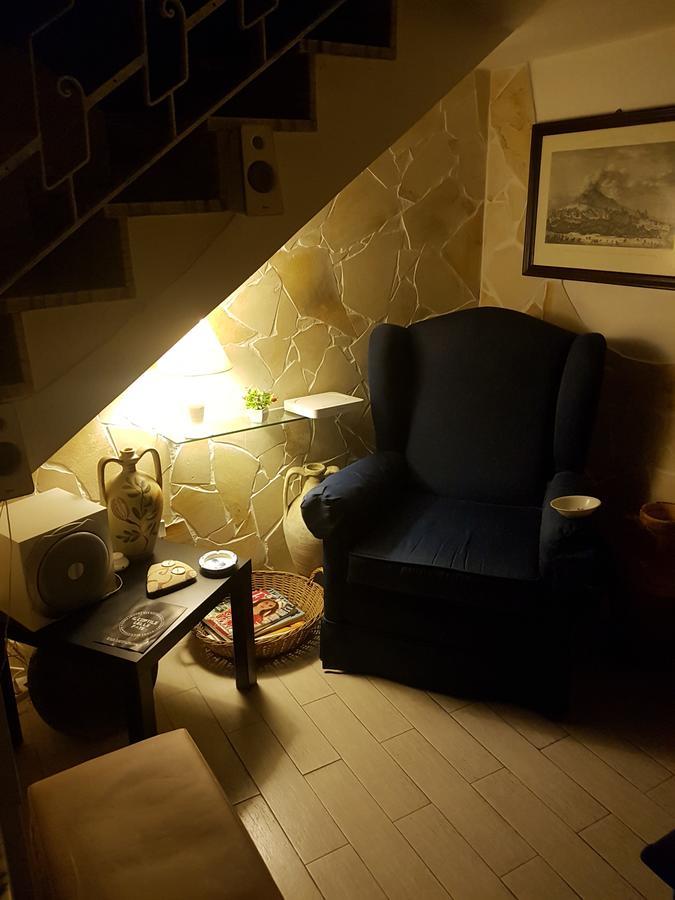 Hotel Borgo Marinaro à Aci Castello Extérieur photo