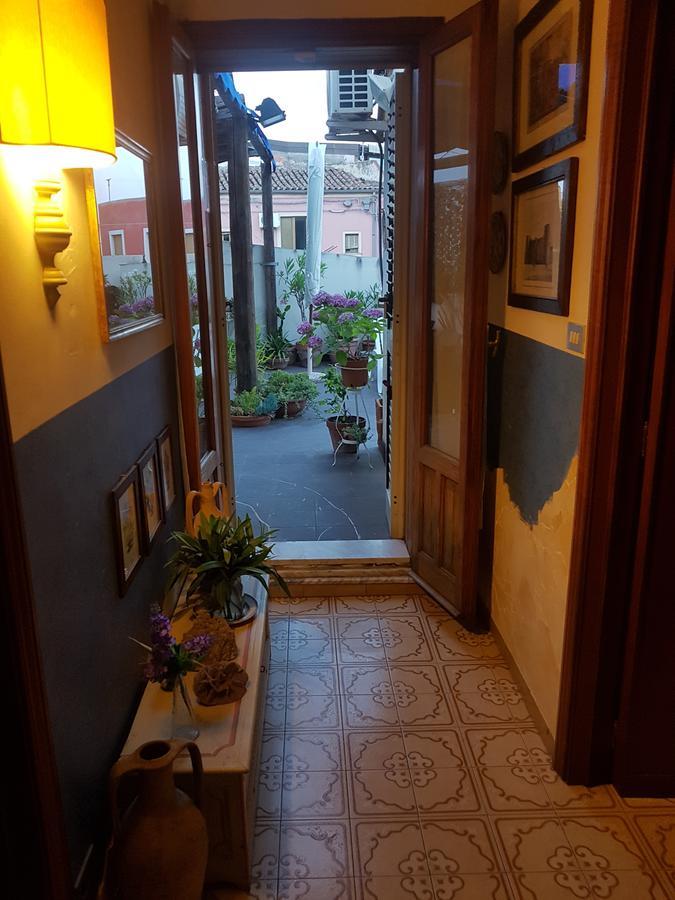 Hotel Borgo Marinaro à Aci Castello Extérieur photo